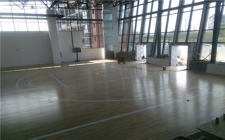 柞木籃球館木地板廠家報價表