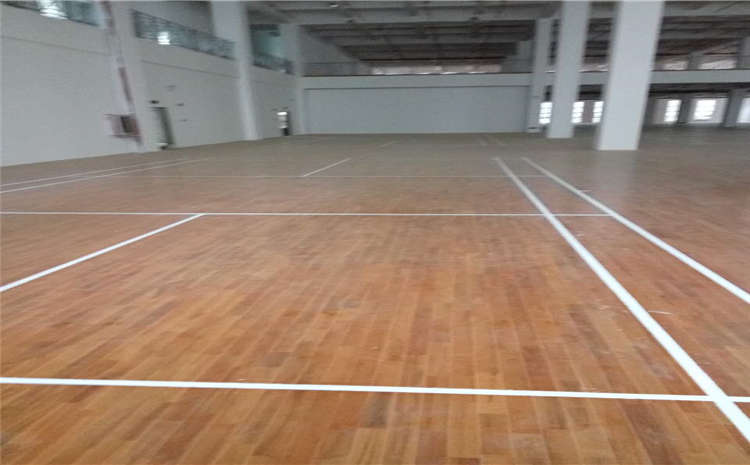24厚運(yùn)動(dòng)體育地板圖片及價(jià)格