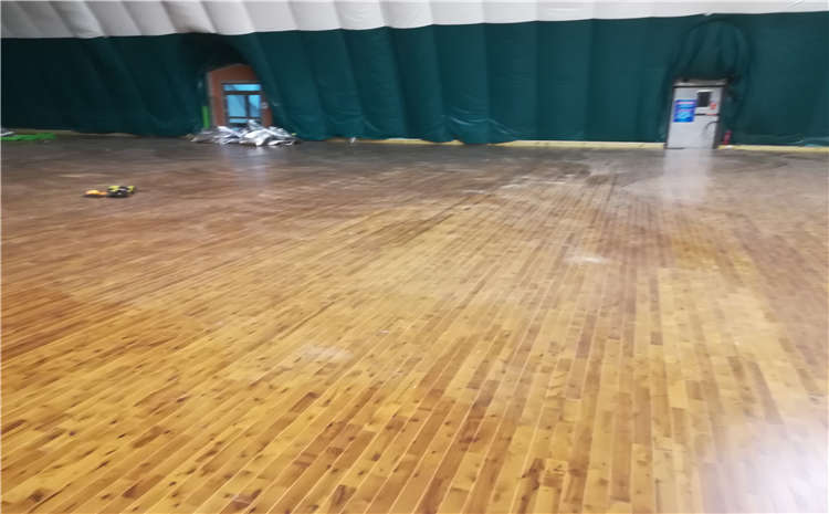 柞木舞蹈房木地板怎么維修？