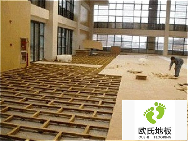 安裝實(shí)木運(yùn)動(dòng)地板應(yīng)注意的問題