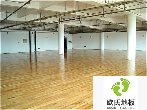 楓木地板，*好的體育運(yùn)動(dòng)木地板