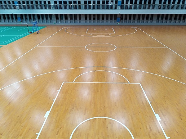 選擇專業(yè)籃球館地板，得做這些事